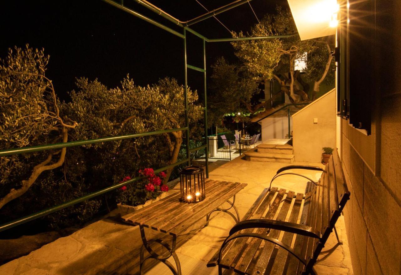 Villa Pelargonia Макарска Экстерьер фото